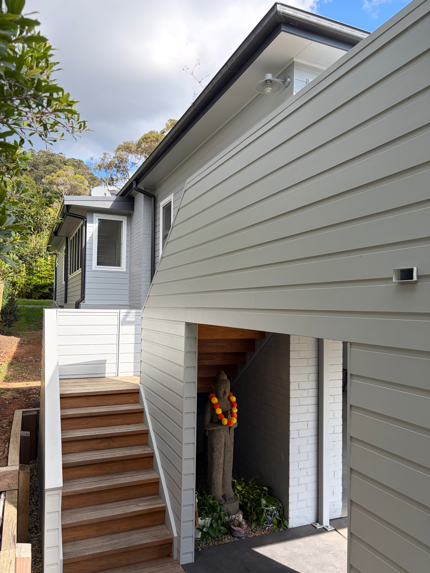 Weatherboard Side Elevation
